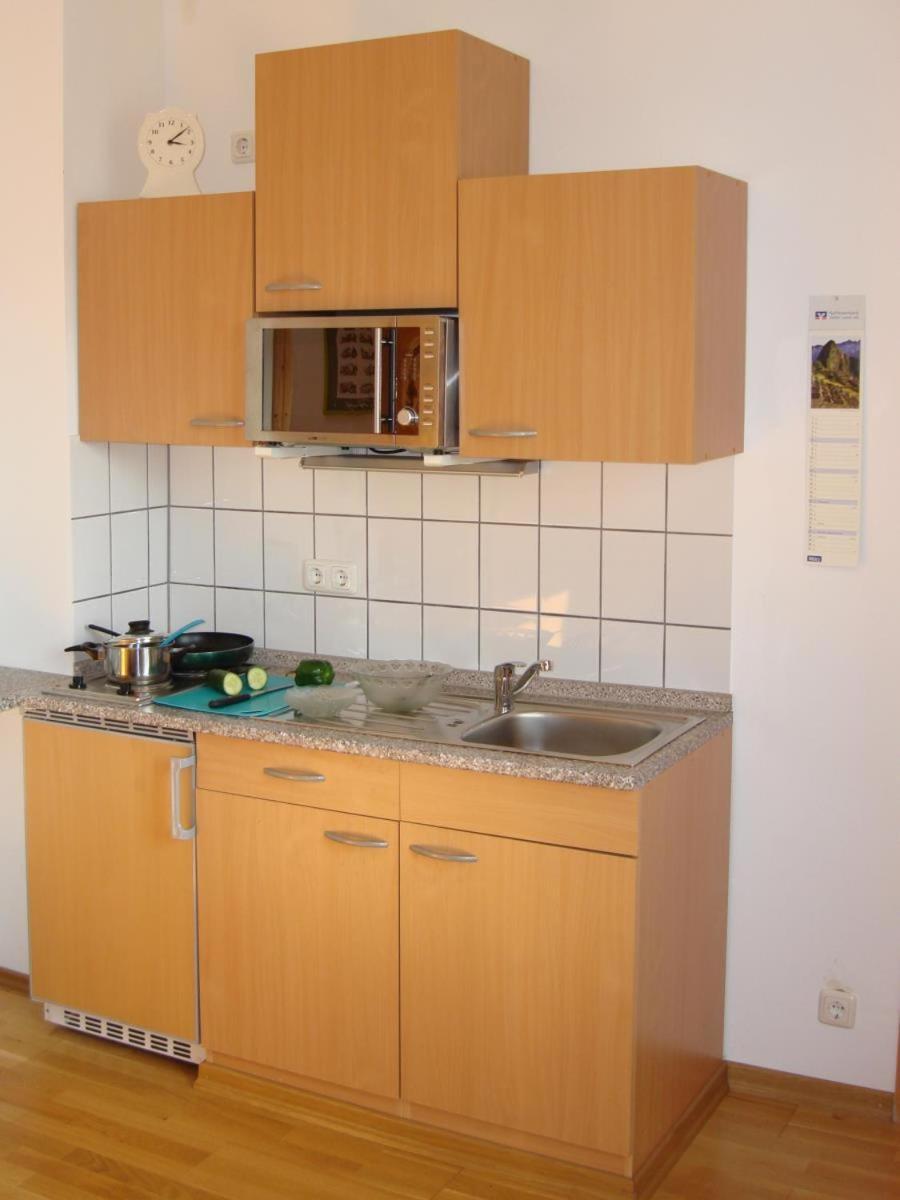 Mosel Ferienhaus Kleine Merle 摩泽尔河畔的泽尔 外观 照片