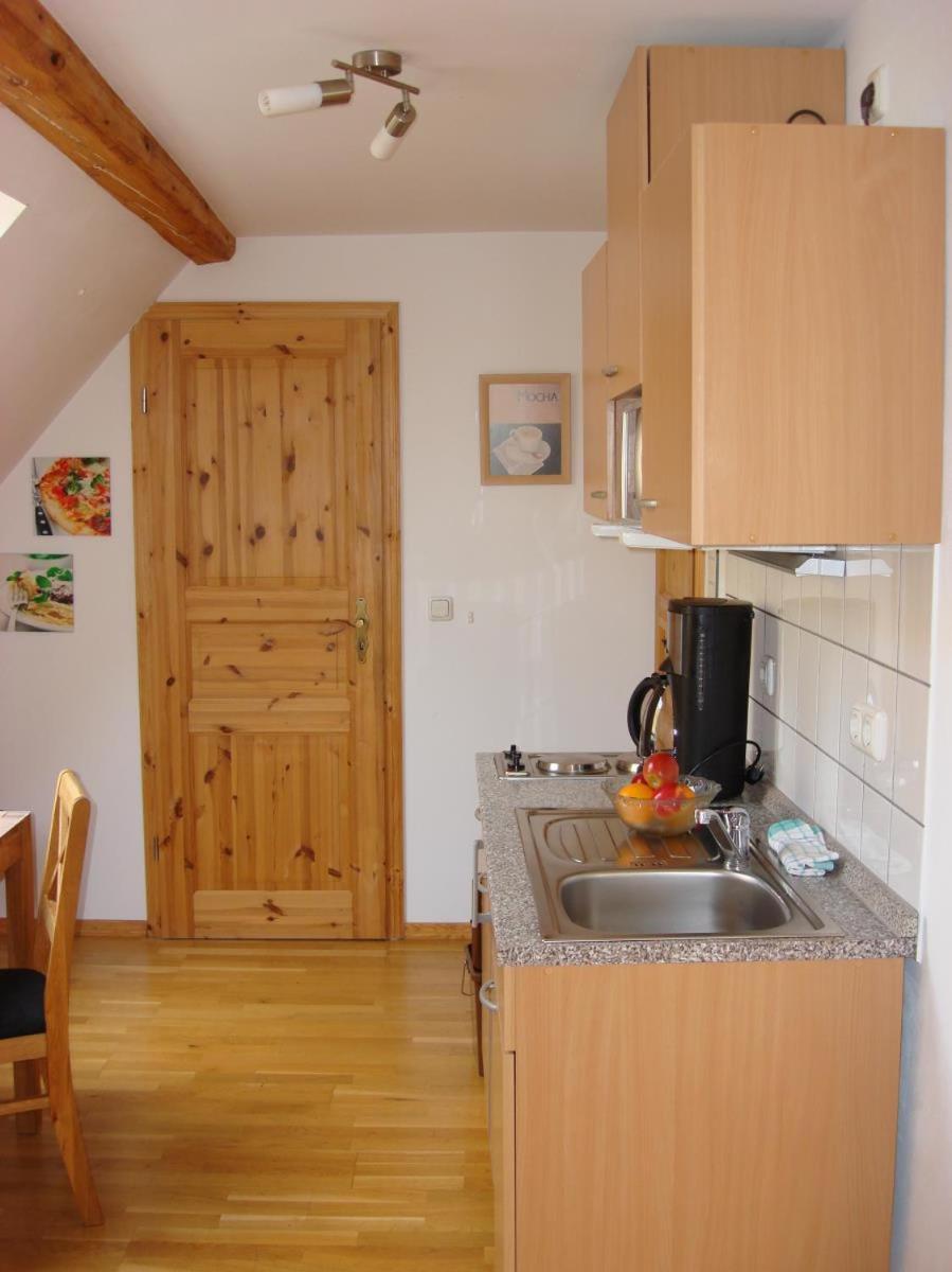 Mosel Ferienhaus Kleine Merle 摩泽尔河畔的泽尔 外观 照片