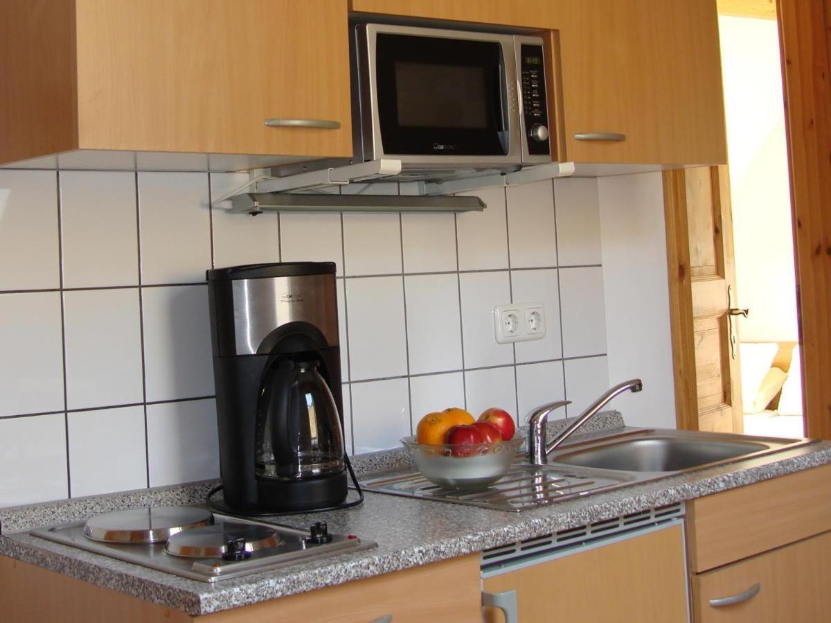 Mosel Ferienhaus Kleine Merle 摩泽尔河畔的泽尔 外观 照片